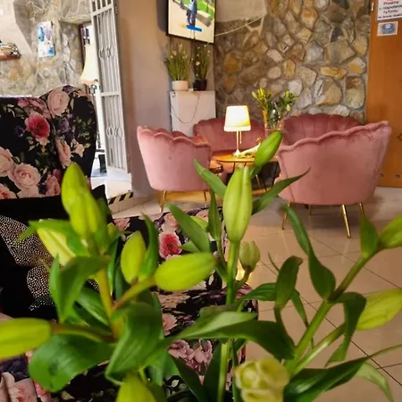 Zaulek Hotel